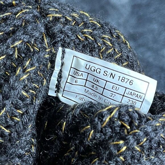 UGG Australia Classic Cardy Gold&Black Knit 3 Button Boots US 6 - Picture 7 of 7